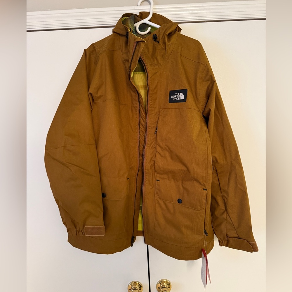 New w tags Northface Ski/Snowboard Jacket